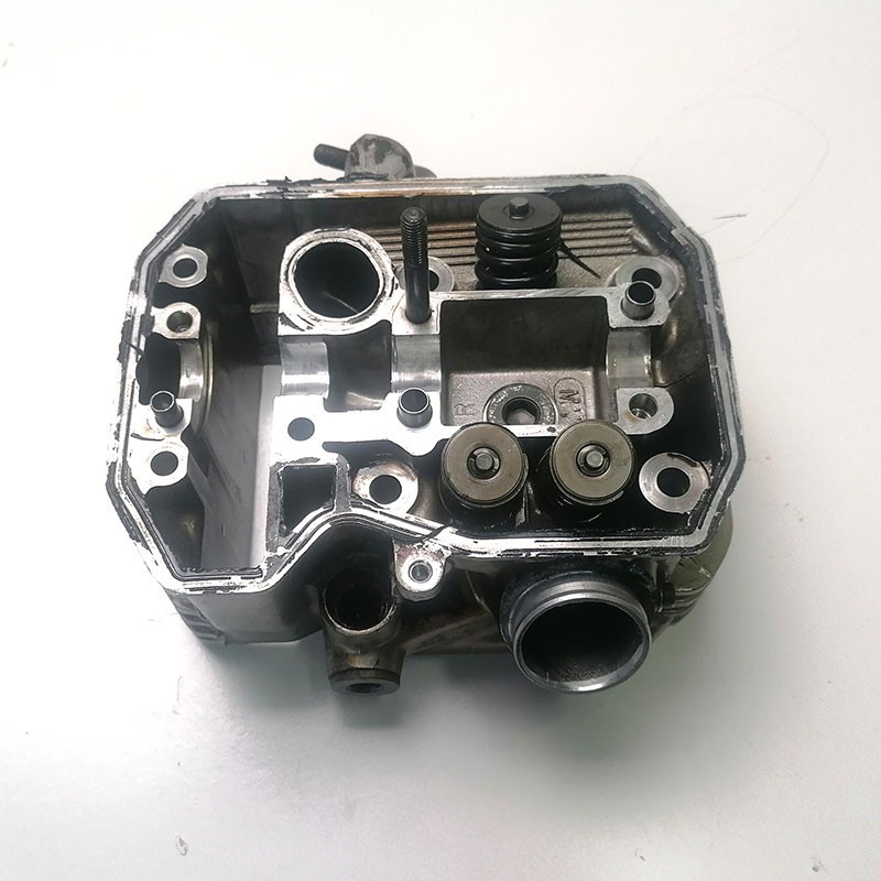 Rear Cylinder Head Honda XRV 750